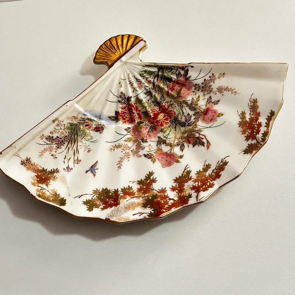 Vintage Japanese Fan Shaped Porcelain Floral Trinket Dish with Gold Trim